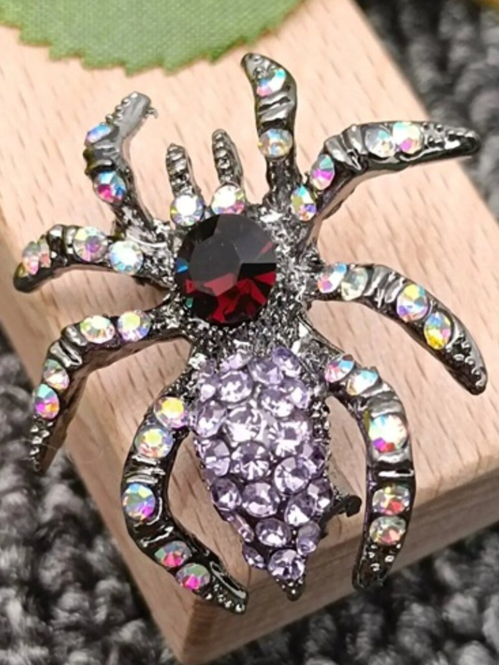 DESIGNER Goth Spider Gunmetal Iridescent/Merlot/Purple Crystal Brooch Pin**NEW!